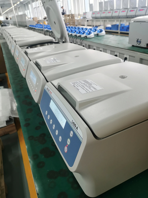 เครื่องหลอมศูนย์กลางพลาสมา L420-A L420 ความเร็วสูงสุด 4200 รอบ / นาที