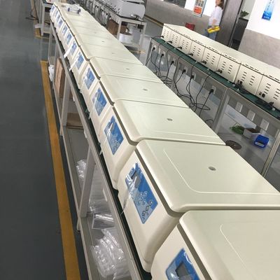 L420 4200rpm เซนทริฟิวเจอร์ห้องปฏิบัติการที่มีความจุ 12x20ml โรเตอร์สแตนเลสและควบคุมไมโครโปรเซสเซอร์